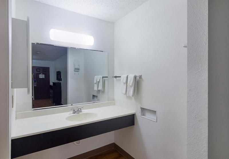 Studio Inn Extended Stay Oklahoma City Airport By Oyo Dış mekan fotoğraf